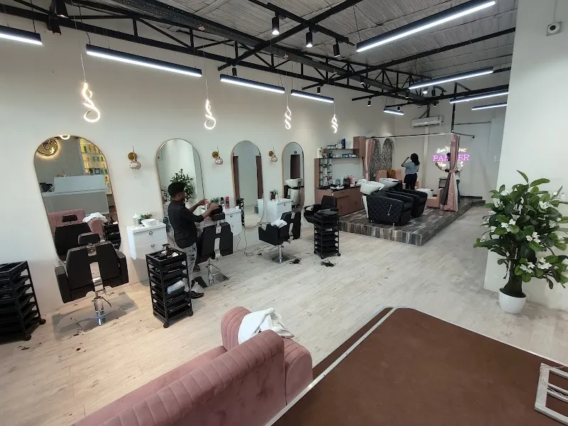 Nior Salon