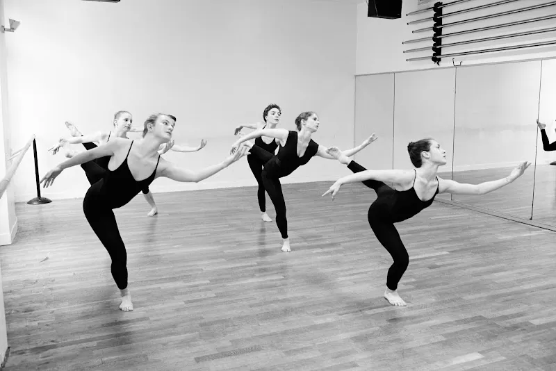 Paris Marais Dance School conservatoire