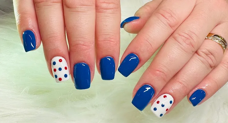 Jasmine Nails, Spa & Beauty - Mäster Samuelsgatan 71