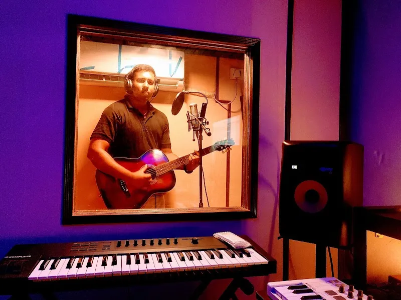 Lazuli studio (Laukik Morvekars recording studio)
