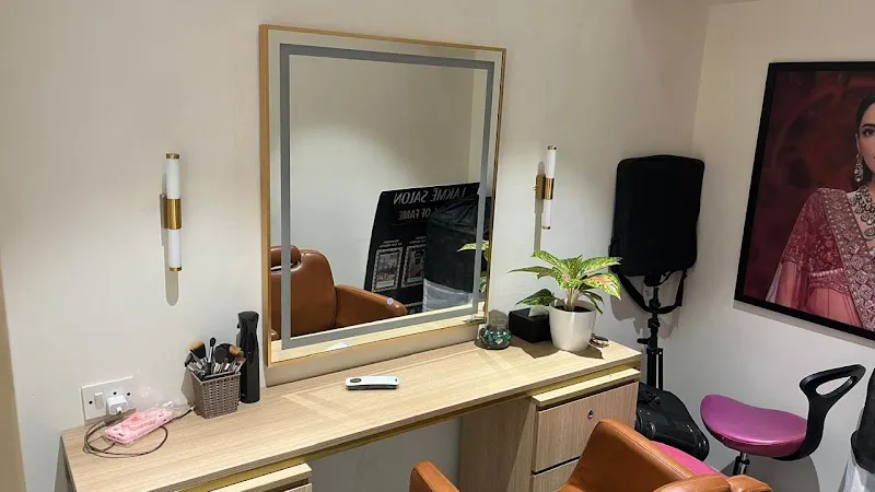 Lakme Salon For Him and Her in Goregaon East,Mumbai