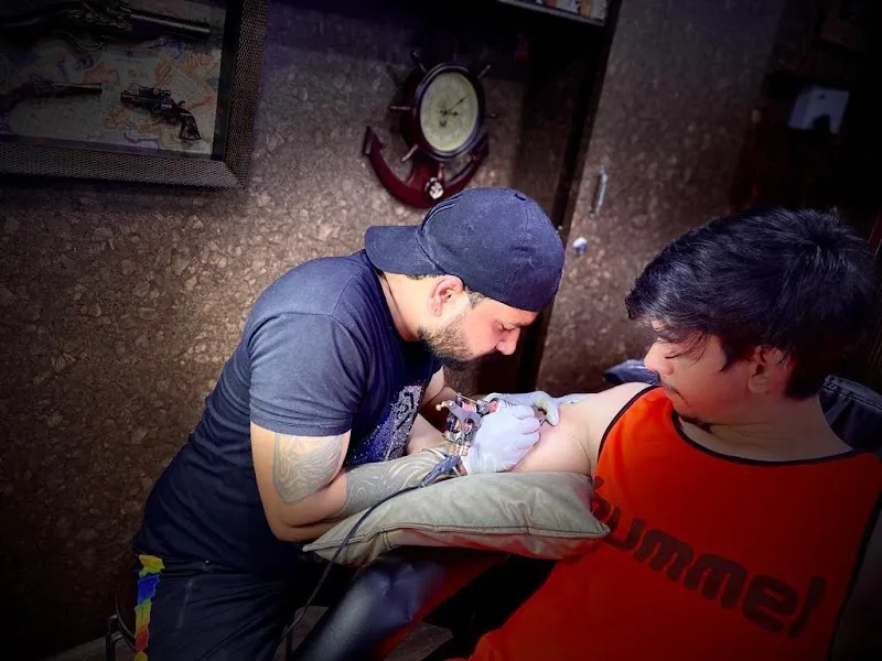 Colours Tattoo Piercing Studio