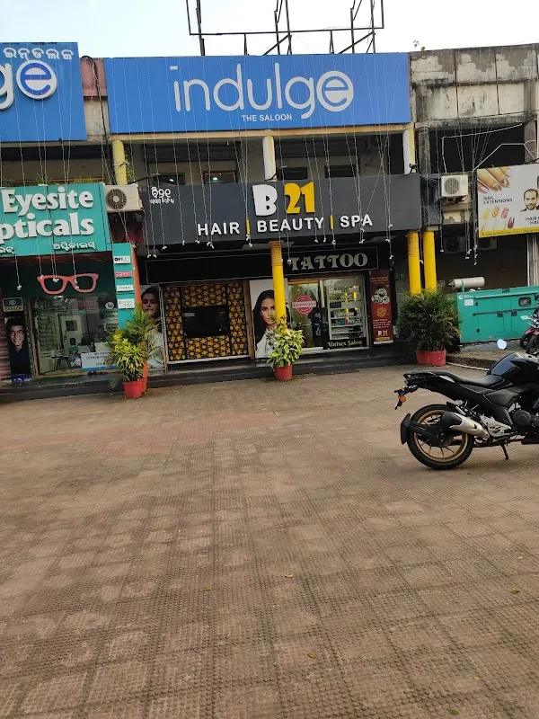 B21 HAIR BEAUTY SPA