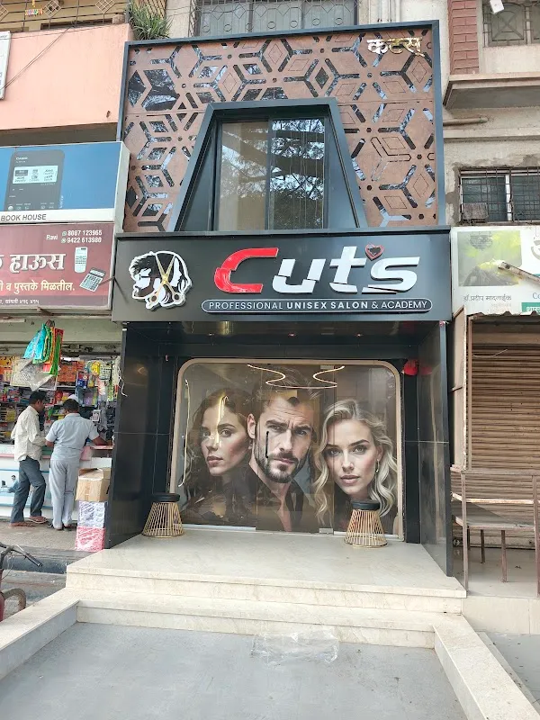 CUTS PROFESSIONAL UNISEX SALON