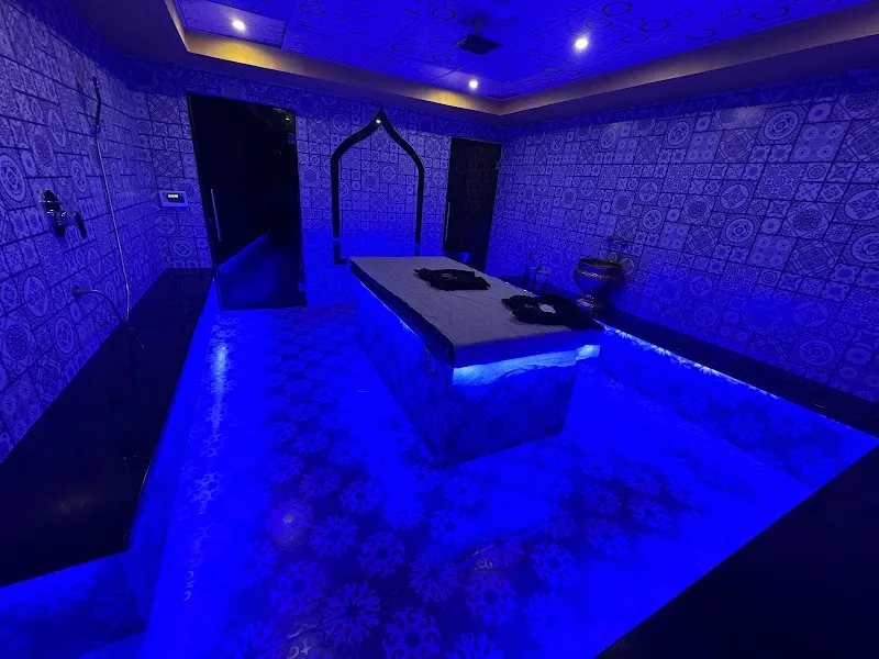 Icon Luxury Spa - Best Spa in New BEL Road