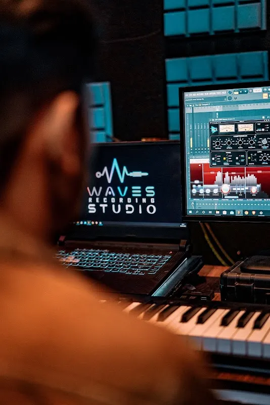 Waves Recording Studio