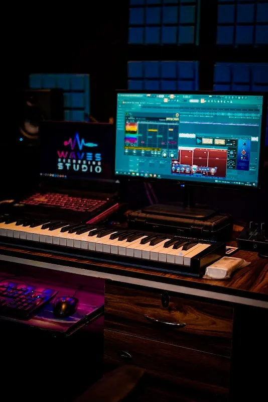 Waves Recording Studio