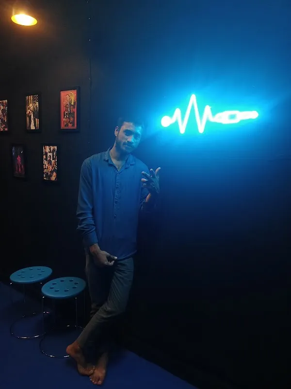 Waves Recording Studio