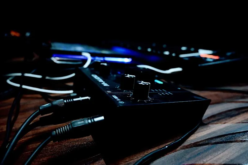 Waves Recording Studio