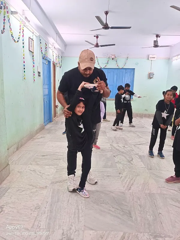 5 STAR DANCE SCHOOL