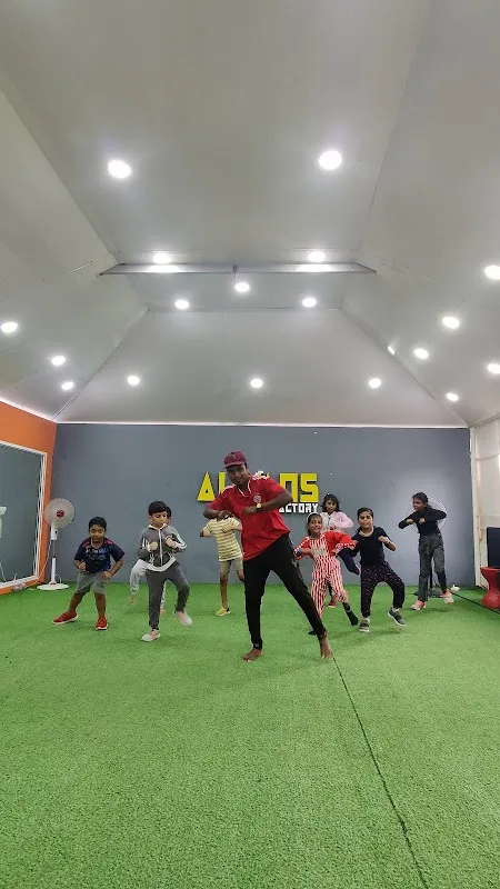 ALIYANS DANCE FACTORY (D4DANCE WINNER 👑)