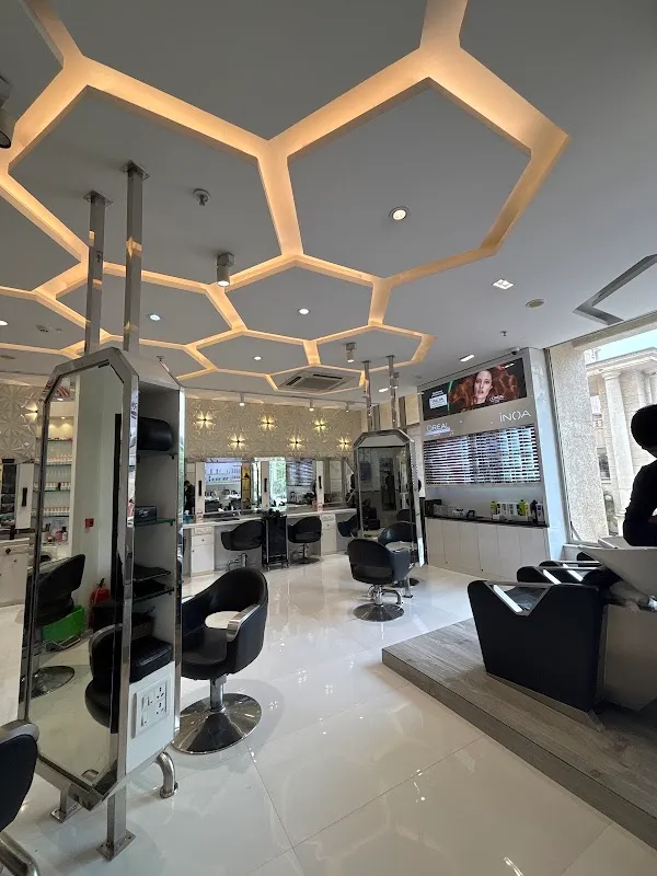 Envi salon & Spa - The Walk, Thane (W)