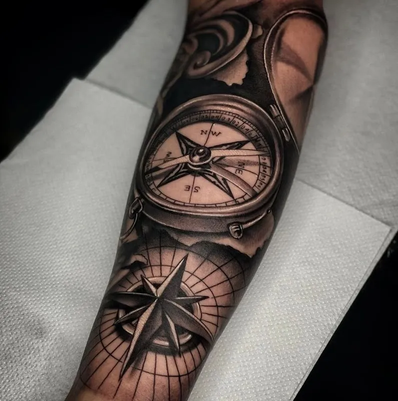 Ivory Tattoo Berlin