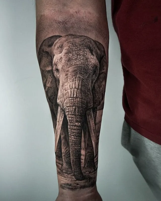 Ivory Tattoo Berlin