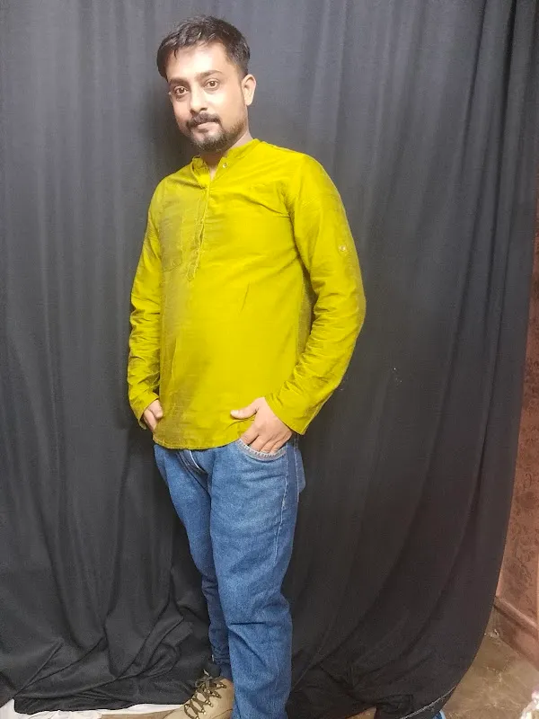Ratna Studio