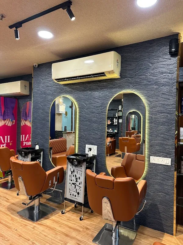Artisan Salon | Hair Highlight, Facial and Beauty Salon in Mulund West, Mumbai