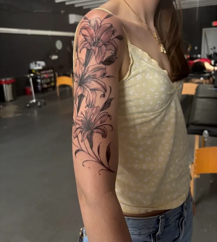 HiddenHand Tattoo Company