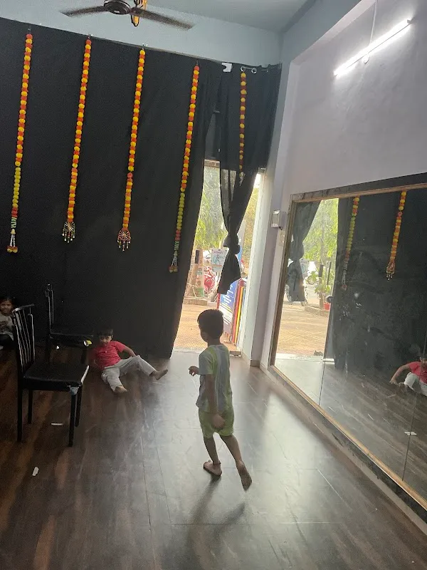 Amar Dance Studio