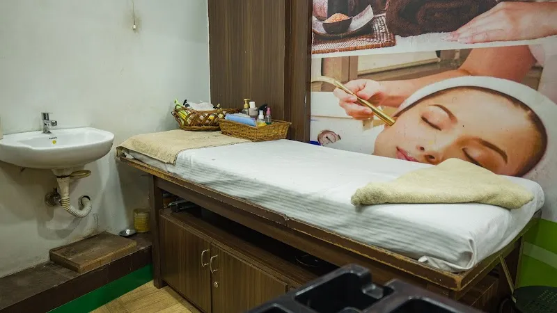 Urban Calm Beauty Salon | Academy. Only for Ladies and Children.
