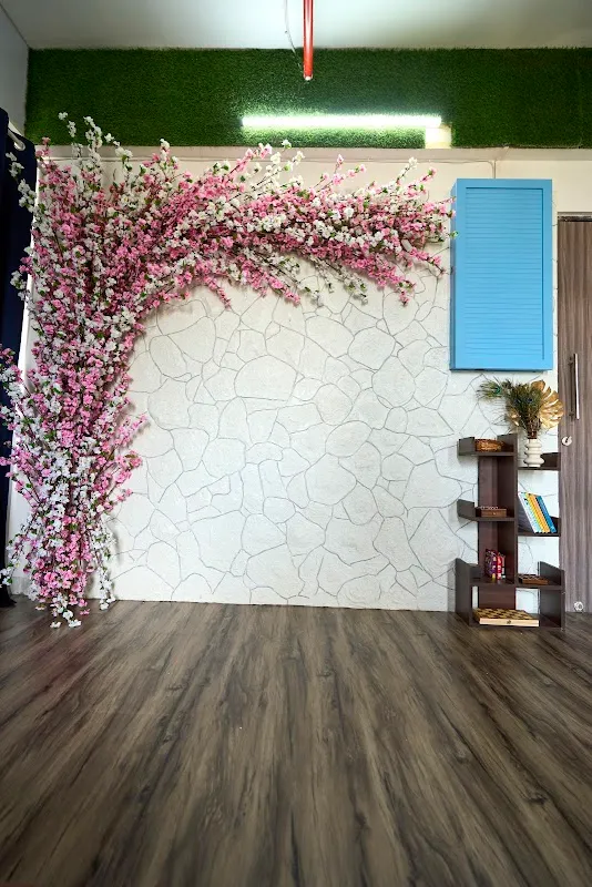 DM Studios