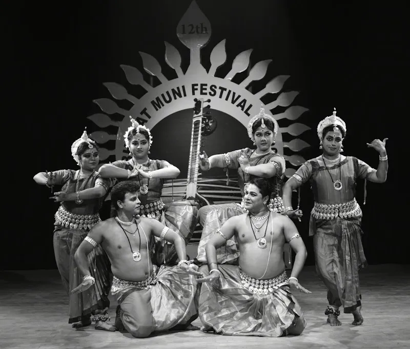 Kalingayana Touryatrikam