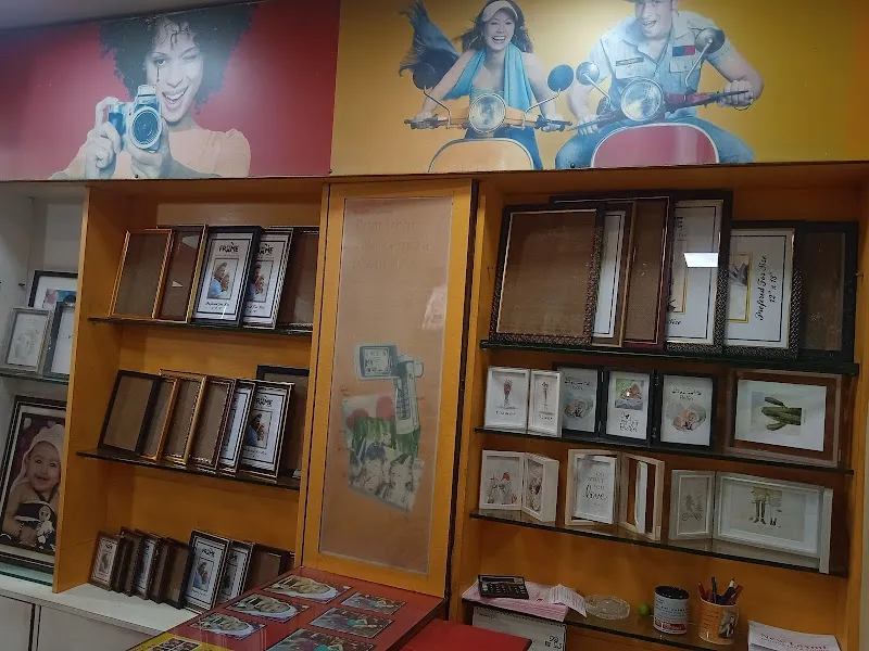 New Laxmi Color Lab And Studio