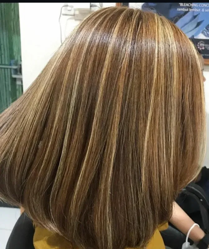 Dream 27 Salon & Academy
