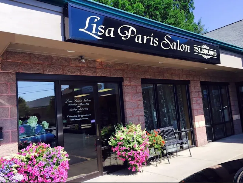 Lisa Paris Salon