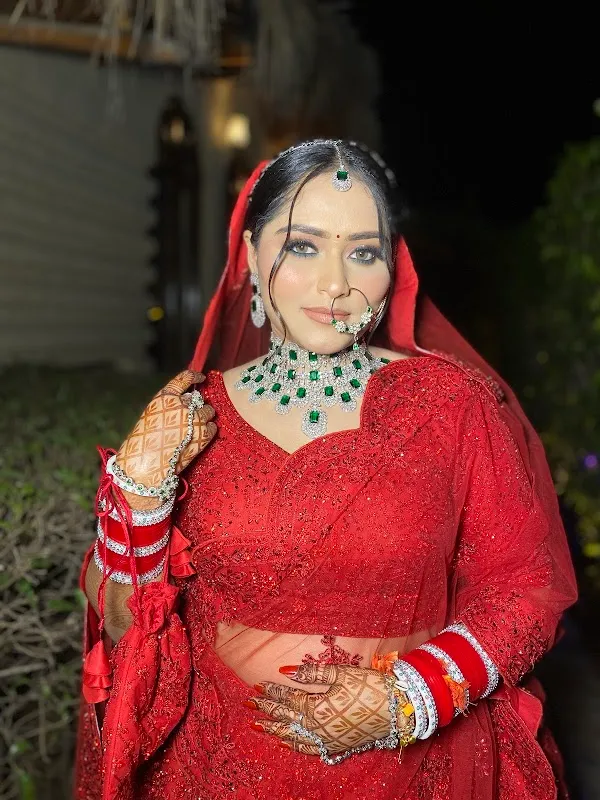 Isha makeovers