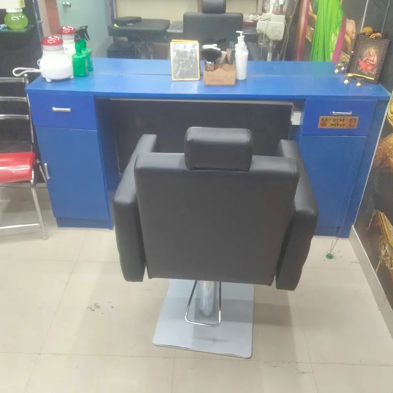 Ananya Beauty Parlour