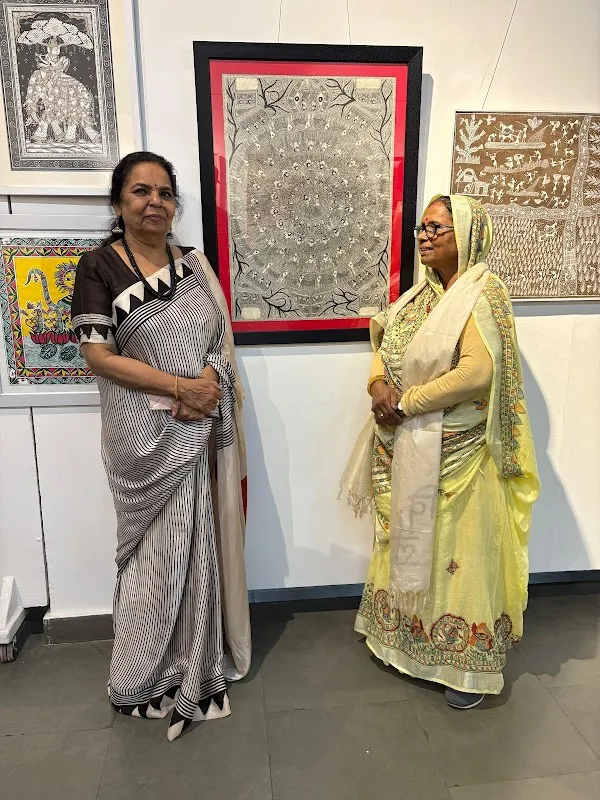 Grains Of Canvas- Delhi School of Fine Art (Regd NCT Govt of Delhi)
