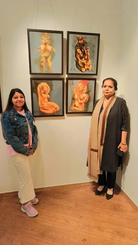 Grains Of Canvas- Delhi School of Fine Art (Regd NCT Govt of Delhi)