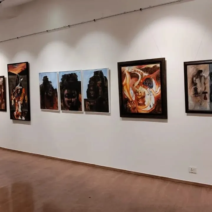 Grains Of Canvas- Delhi School of Fine Art (Regd NCT Govt of Delhi)