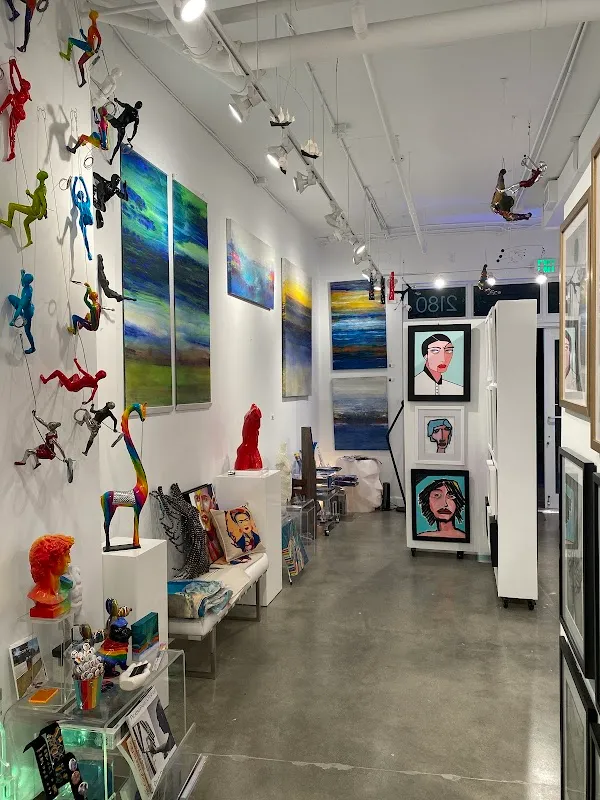 Claudia Castillo ART Studio