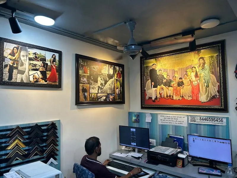 STUDIO NEELAM