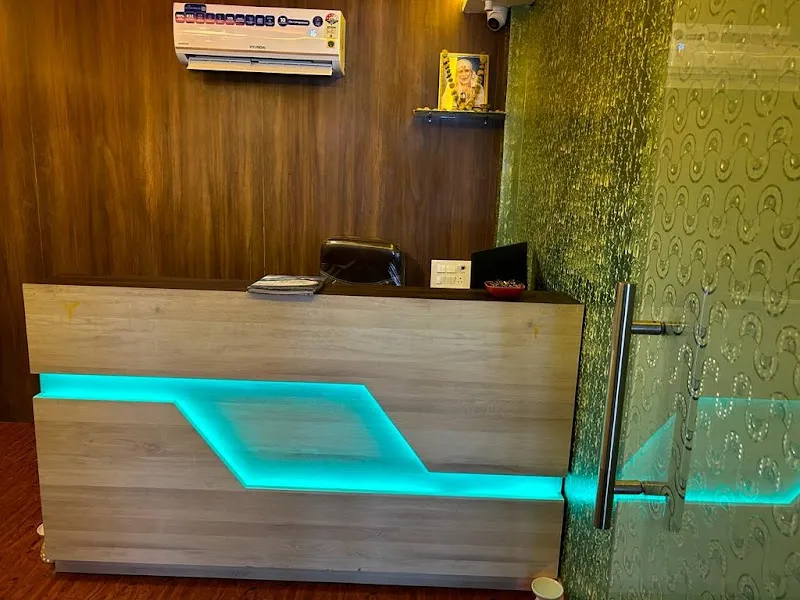Oceanic Spa Latur