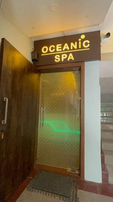 Oceanic Spa Latur