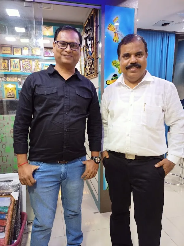 Shri Sai Studio & Colour Lab