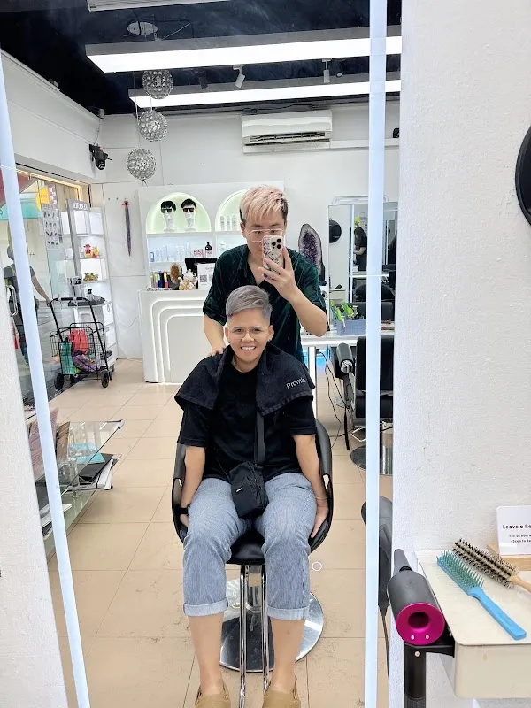 Prominent Hair Studio