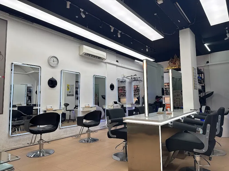 Prominent Hair Studio