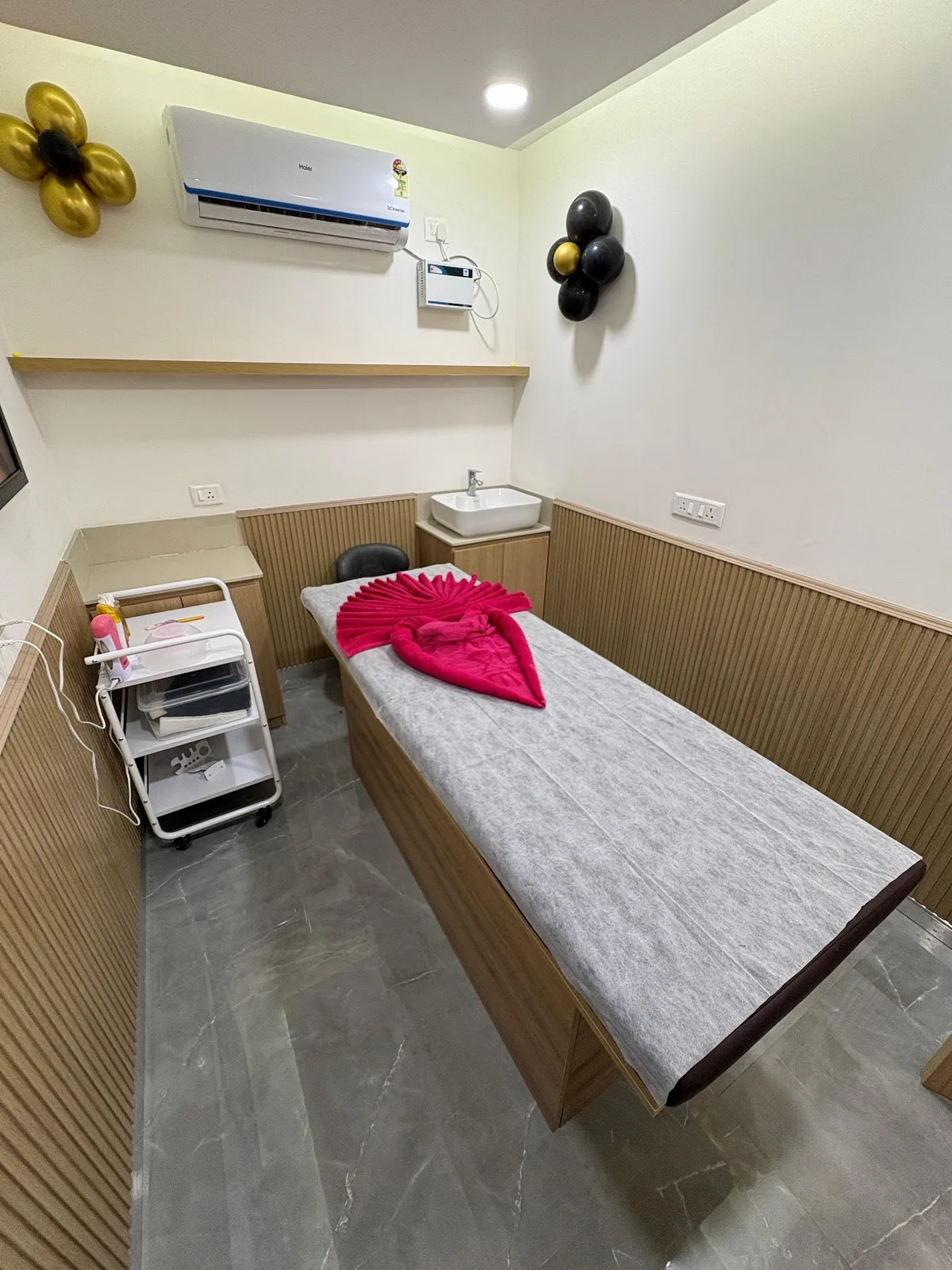 Lakme Salon For Him & Her Korattur, Chennai