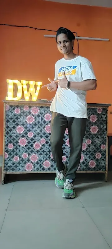 Dancer's World (Academy Of Dance)