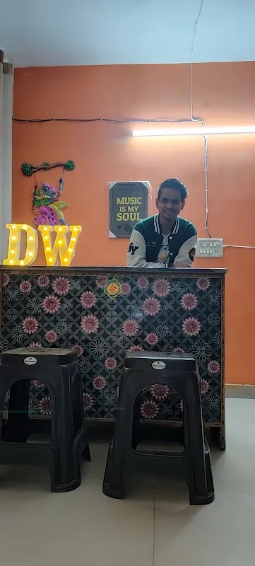 Dancer's World (Academy Of Dance)