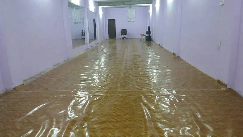 Dancer's World (Academy Of Dance)