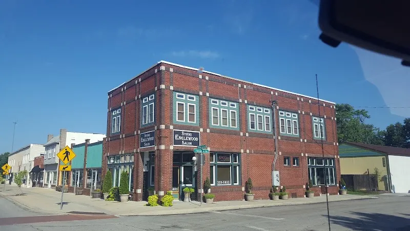 Studio Englewood Salon
