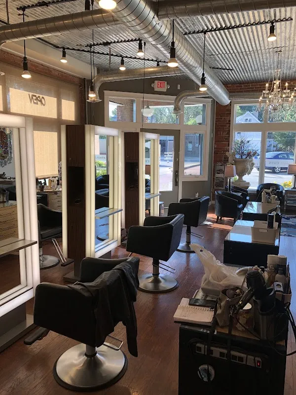 Studio Englewood Salon