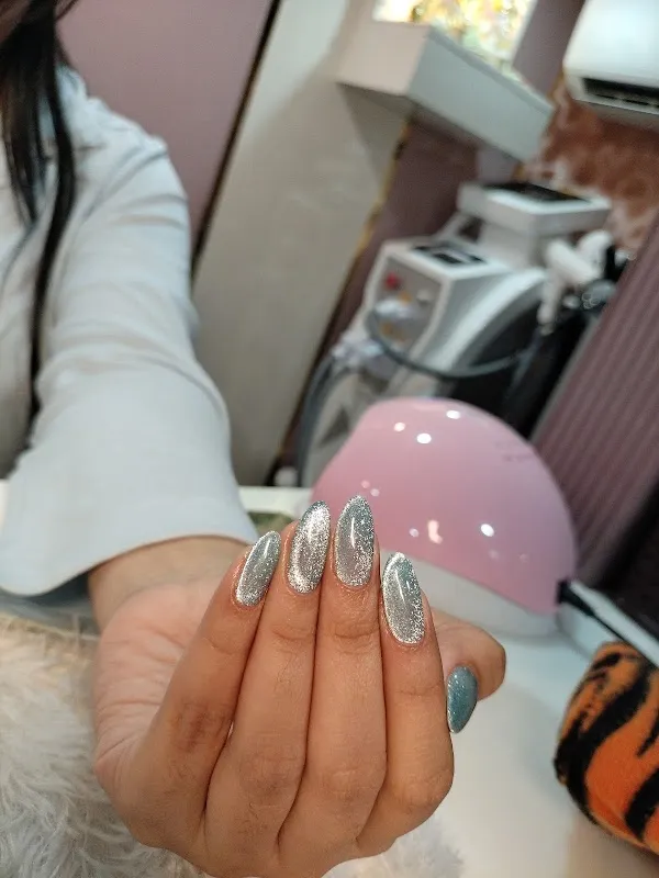 aRia - A Family Salon in Shyambazar | Unisex Salon, Nail Art, Beauty Parlour in Shyambazar