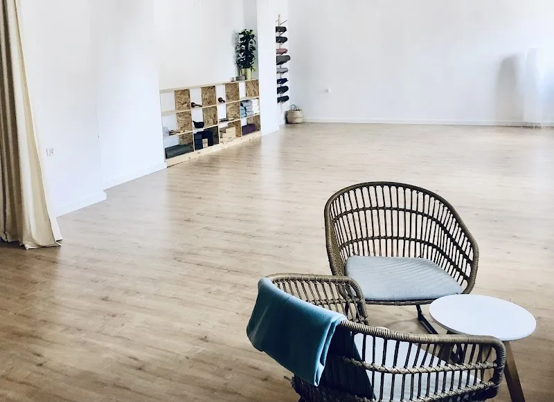 Everyday Yoga Studio
