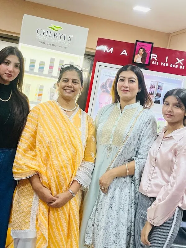 Rumy's Beauty Clinic & Academy