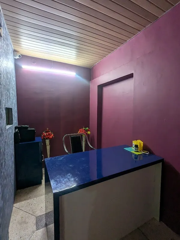 Moon Valley Unisex Spa